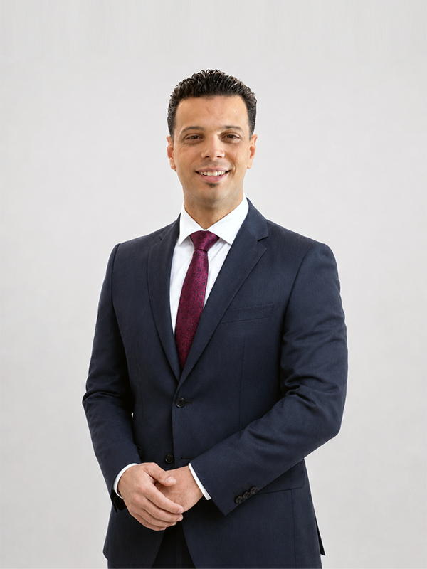 معتصم أحمد المحامي