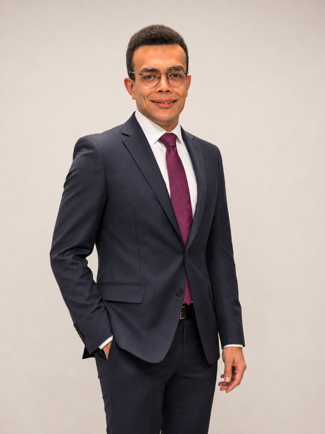 أحمد خالد المحامي